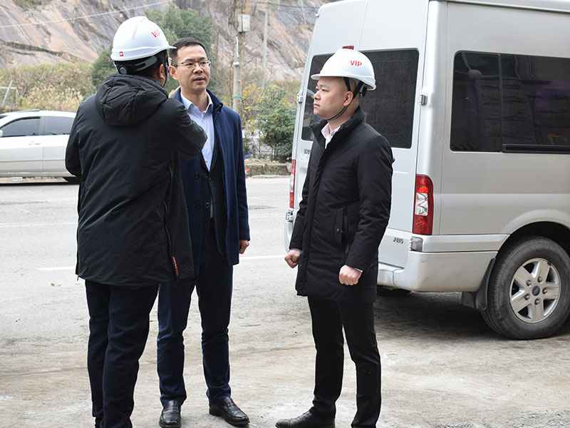 苗市长走访米兰体育·公司网站登录入口-米兰online(中国)集团